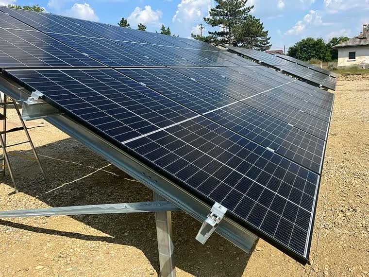 Panouri fotovoltaice instalate de FirmaTa